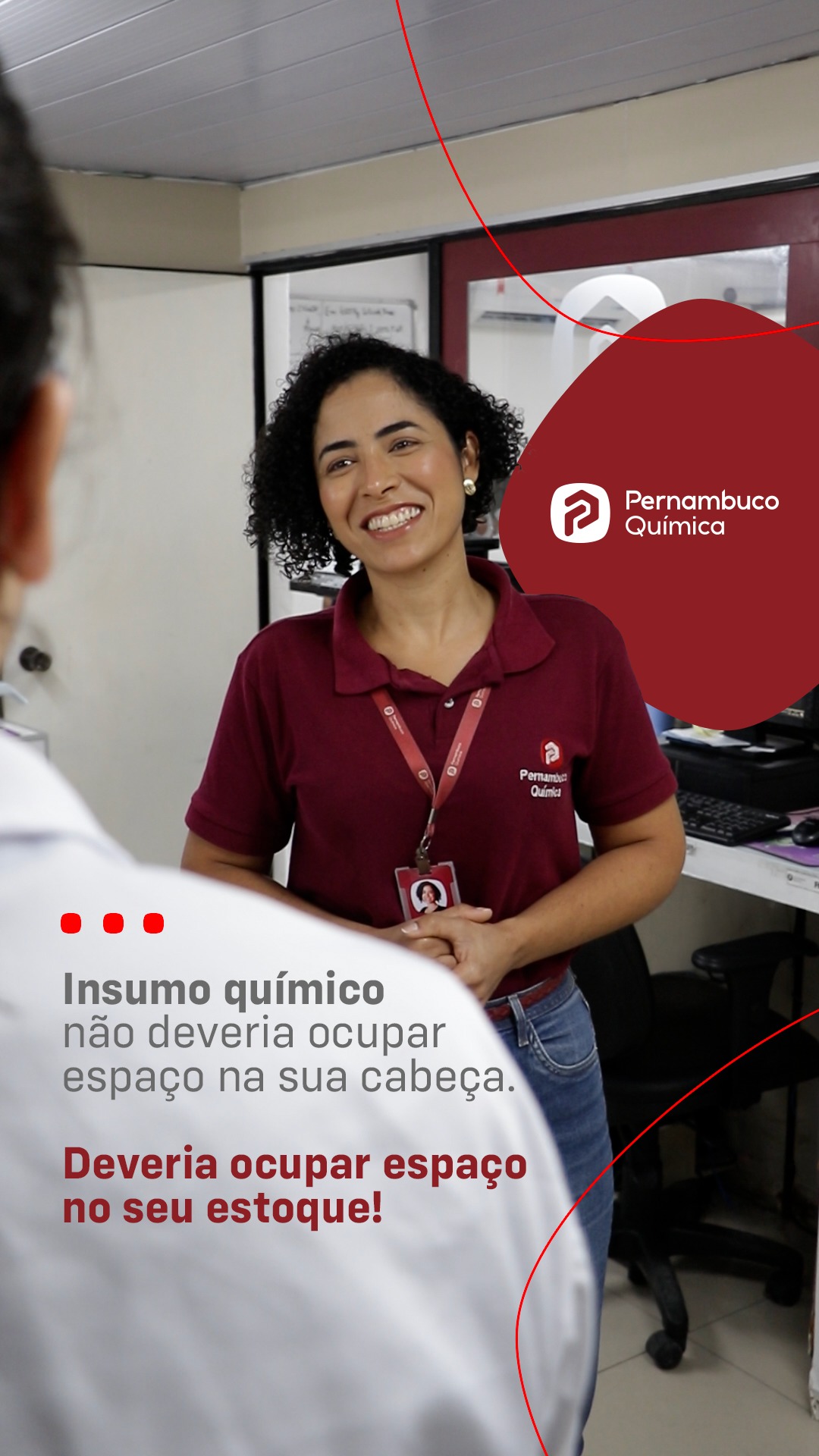 Quem está à frente de uma indústria já tem desafios suficientes para administrar. Produção, equipe, prazos, qualidade, custos... a última coisa que deveria gerar preocupação é saber se um insumo químico vai chegar a tempo. É por isso que, há mais de 60 anos, a Pernambuco Química é uma parceira que entende a realidade da indústria, oferece suporte técnico, garante um abastecimento confiável e caminha ao lado dos nossos clientes. Conte com a Pernambuco Química para manter sua operação sempre em movimento. Pernambuco Química, compostos por compromisso e qualidade. #PernambucoQuímicab
